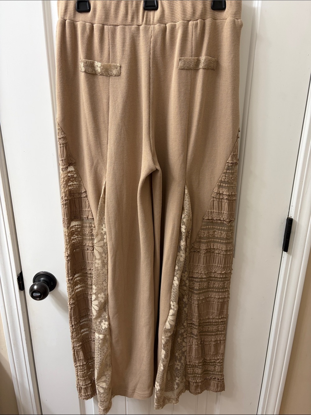 POL Mykonos Lace Paneled Wide Leg Pants - Size L - Picture 5 of 8